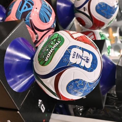Bolas oficiais Penalty | Planeta Esportes